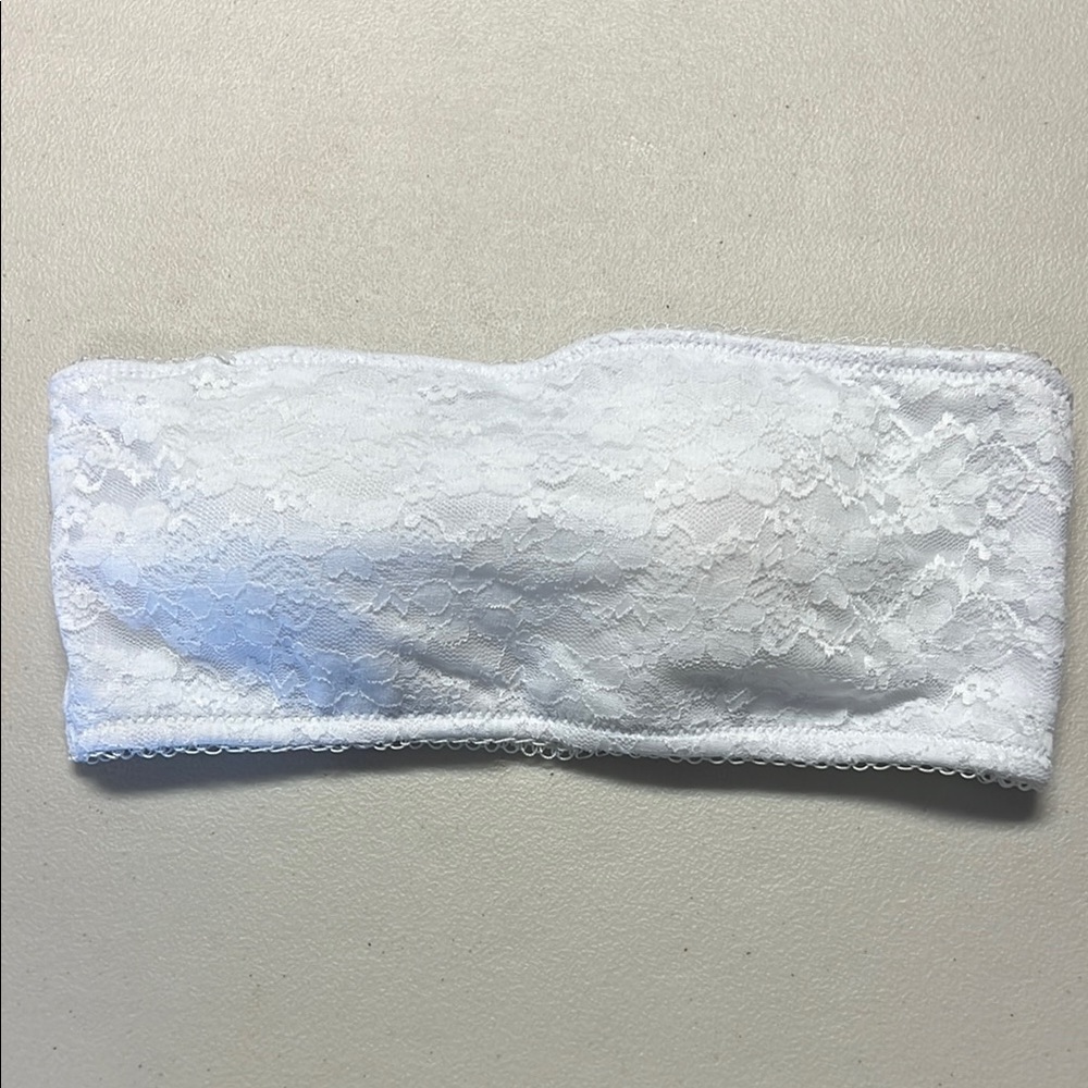 NWT White lace strapless bra/top size M/L